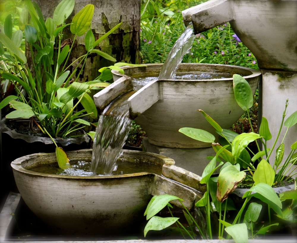 Nos conseils pour intégrer une fontaine à son extérieur.